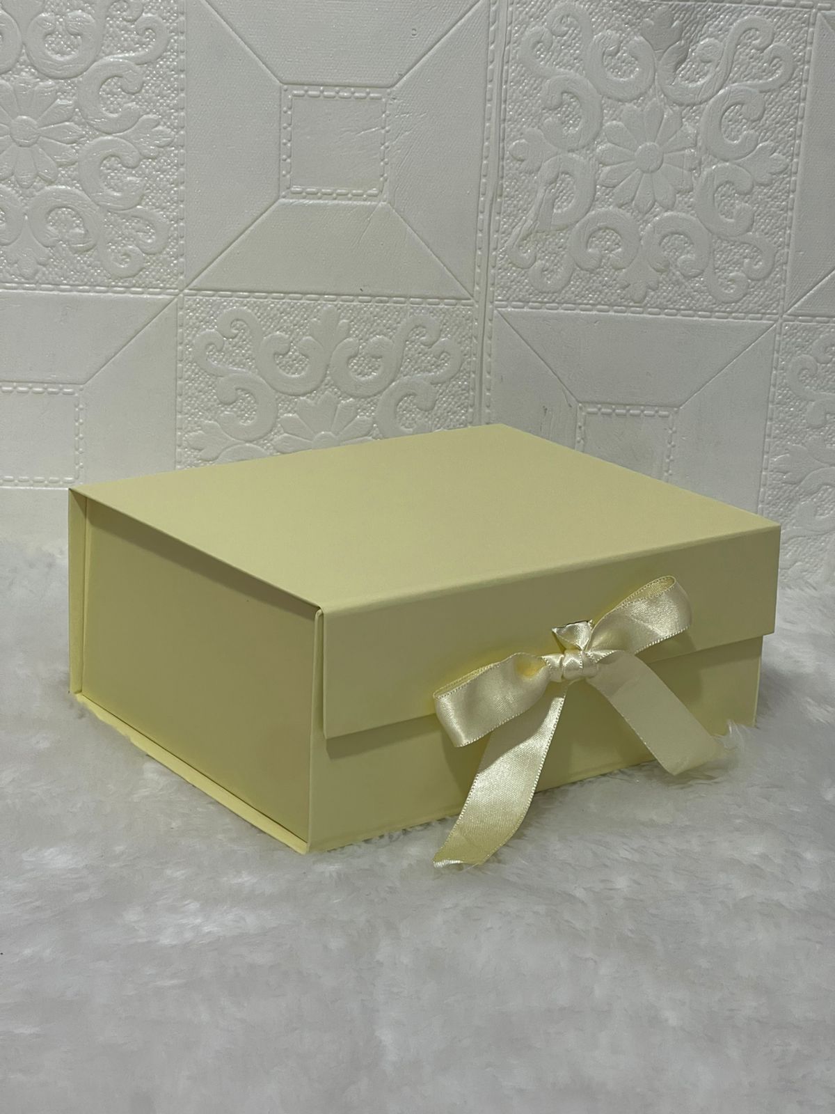 FOLDING RIBBON BOX 10*8