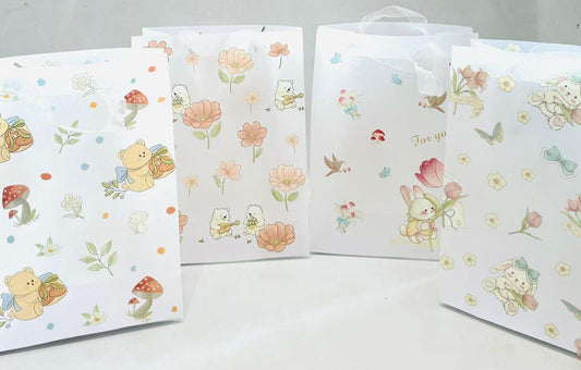 GIFT BAG